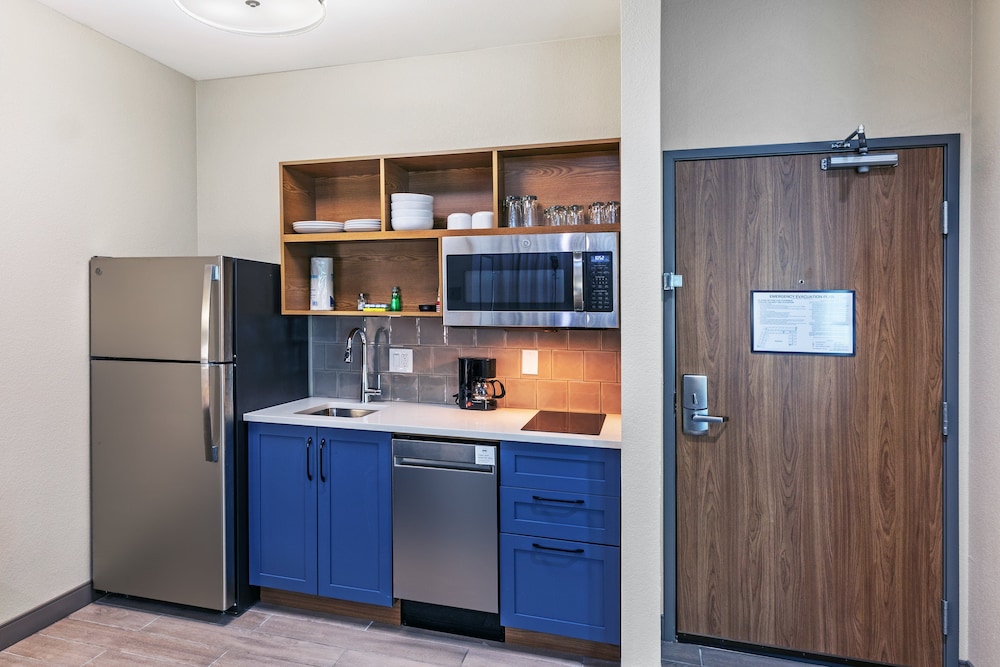 Candlewood Suites Aransas Pass by IHG - photo 7