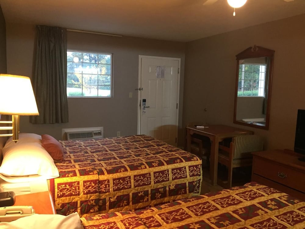 Deerfield Inn New Johnsonville - photo 10