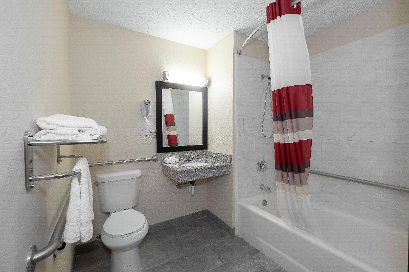 Red Roof Inn Bristol - photo 54