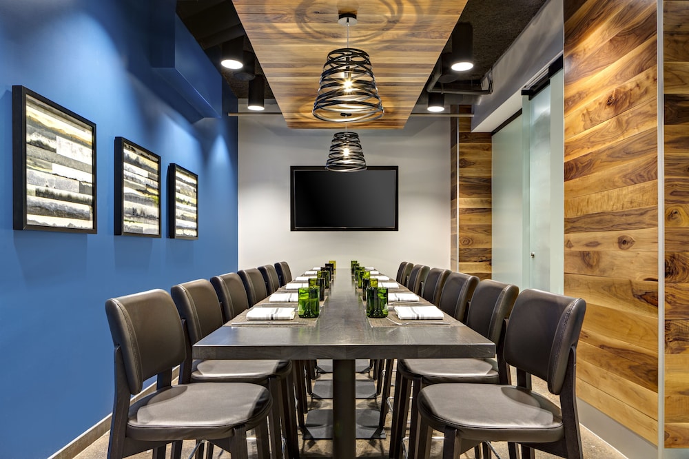Amway Grand Plaza Curio Collection by Hilton - photo 59