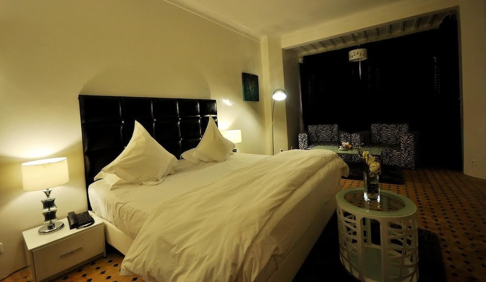 Ushuaia Hotel & Clubbing — 4-Star Luxury Hotel in Marrakesh, Morocco