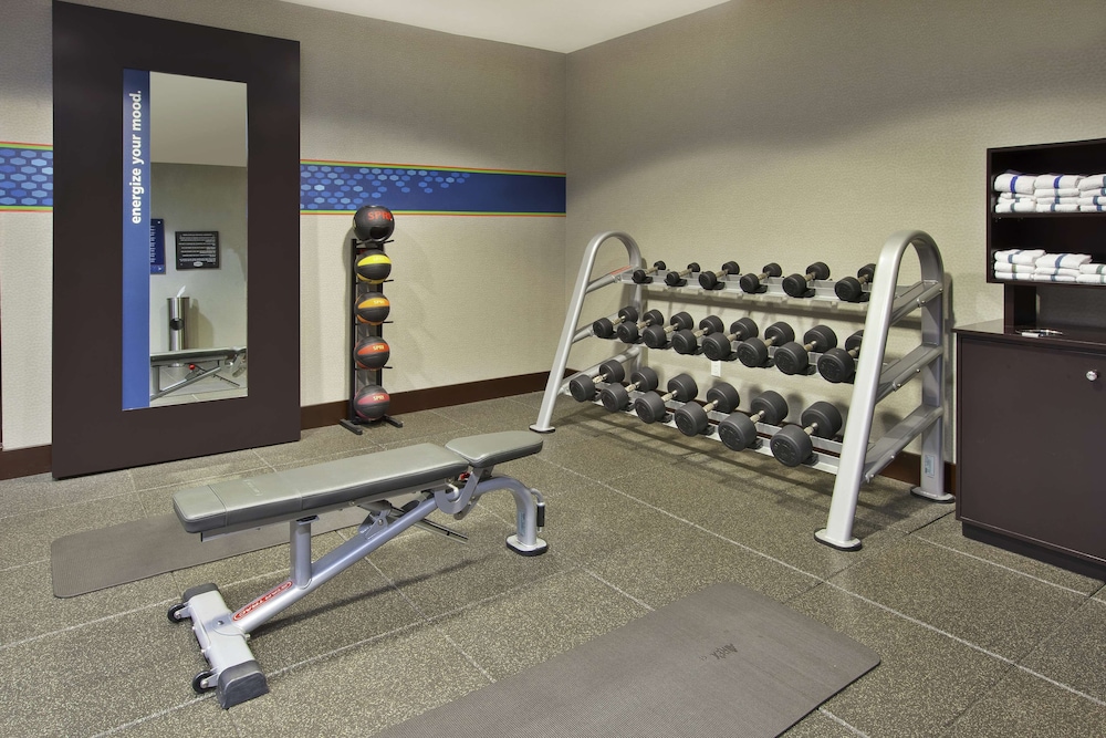 Hampton Inn & Suites Elyria - photo 19