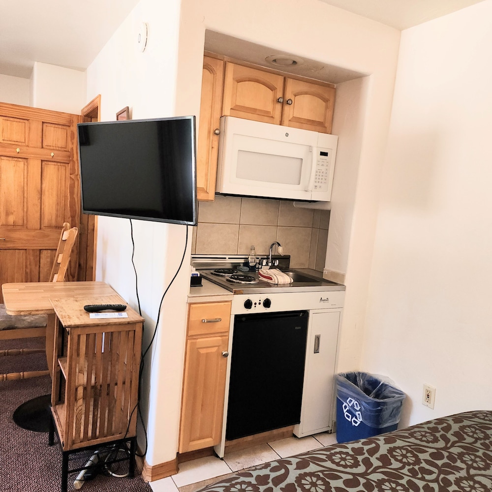 Canyon Motel - photo 30