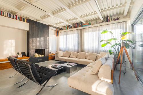 Moscova elegance and modern design with rooftop — 4-Star Luxury Hotel in Milan, Italy