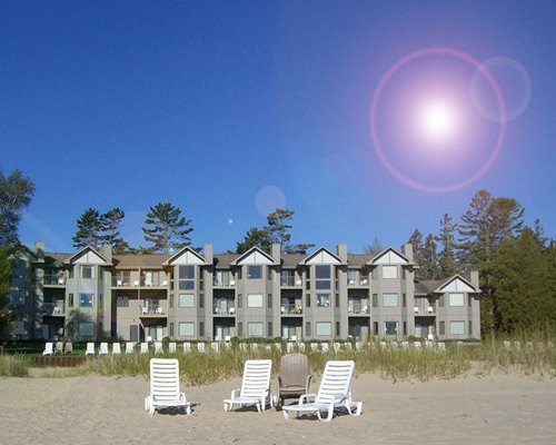 Glidden Lodge Beach Resort - photo 6