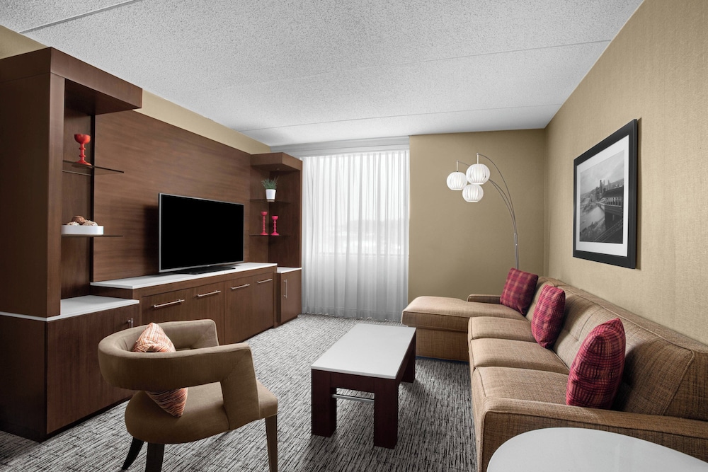 Pittsburgh Marriott North - photo 17