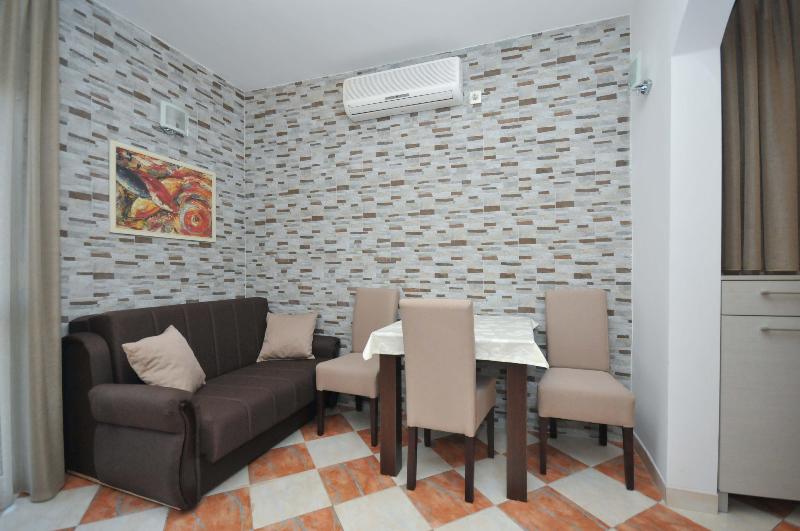 D&D Apartments Budva 4