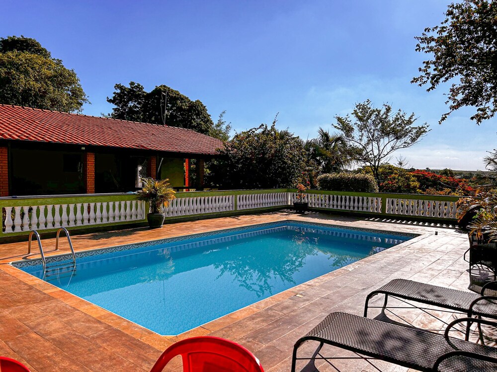 Ch Cara Iracema com Lazer Completo e Wi fi in Salto, Brasil