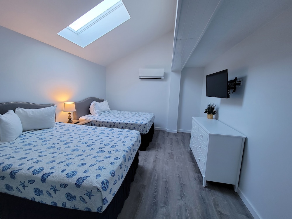 Grand Beach Inn - photo 5