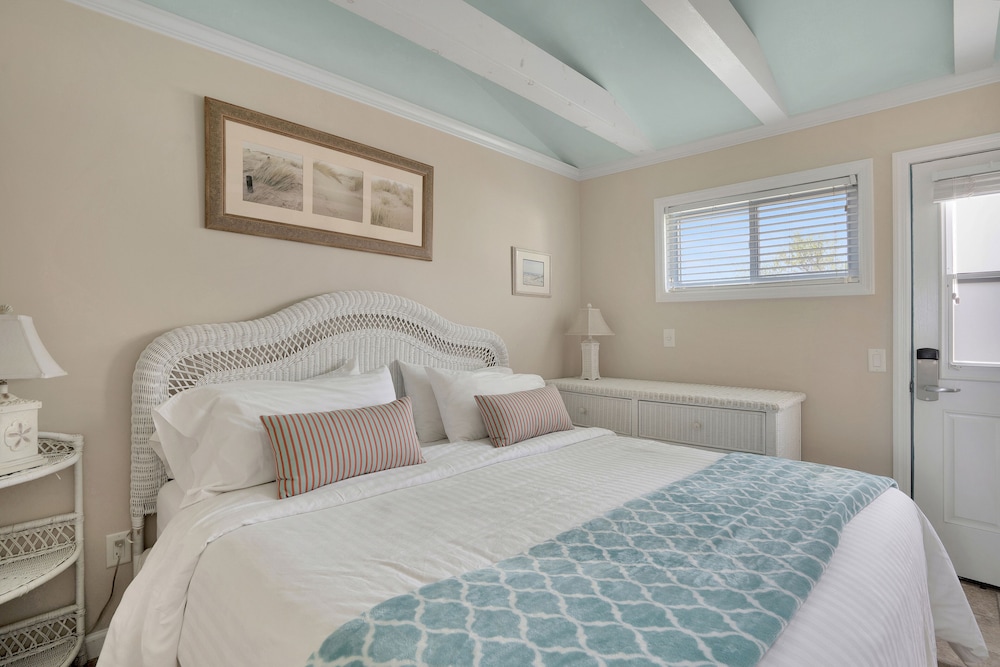 Driftwood Resort - photo 173