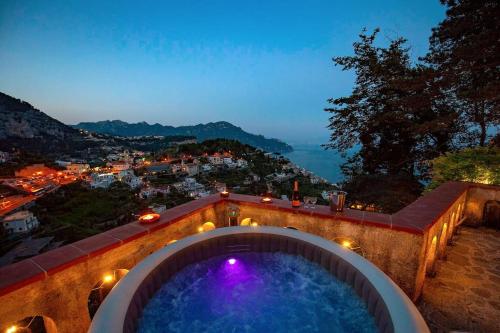 Villa Nina Amalfi — 4-Star Luxury Hotel in Amalfi, Italy