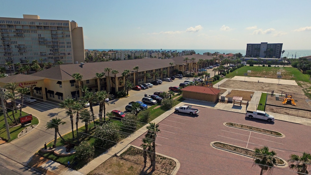 Ramada by Wyndham & Suites South Padre Island - photo 52