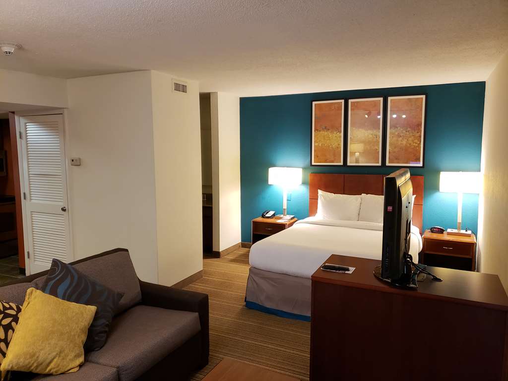 Hawthorn Suites by Wyndham Vienna Tysons Corner - photo 17