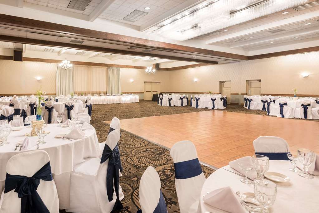 Ramada Plaza by Wyndham Portland - photo 49