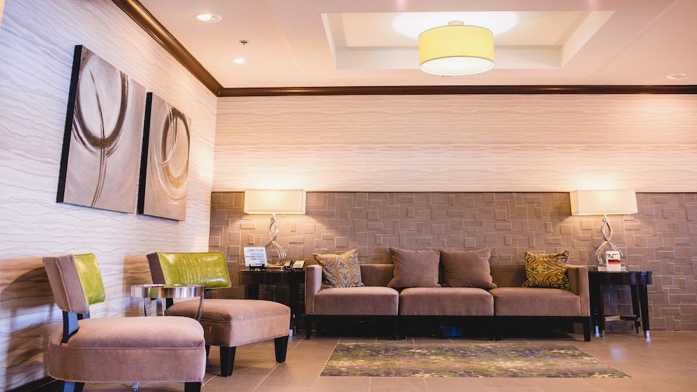 Holiday Inn Express & Suites Morton Peoria Area an IHG Hotel - photo 4