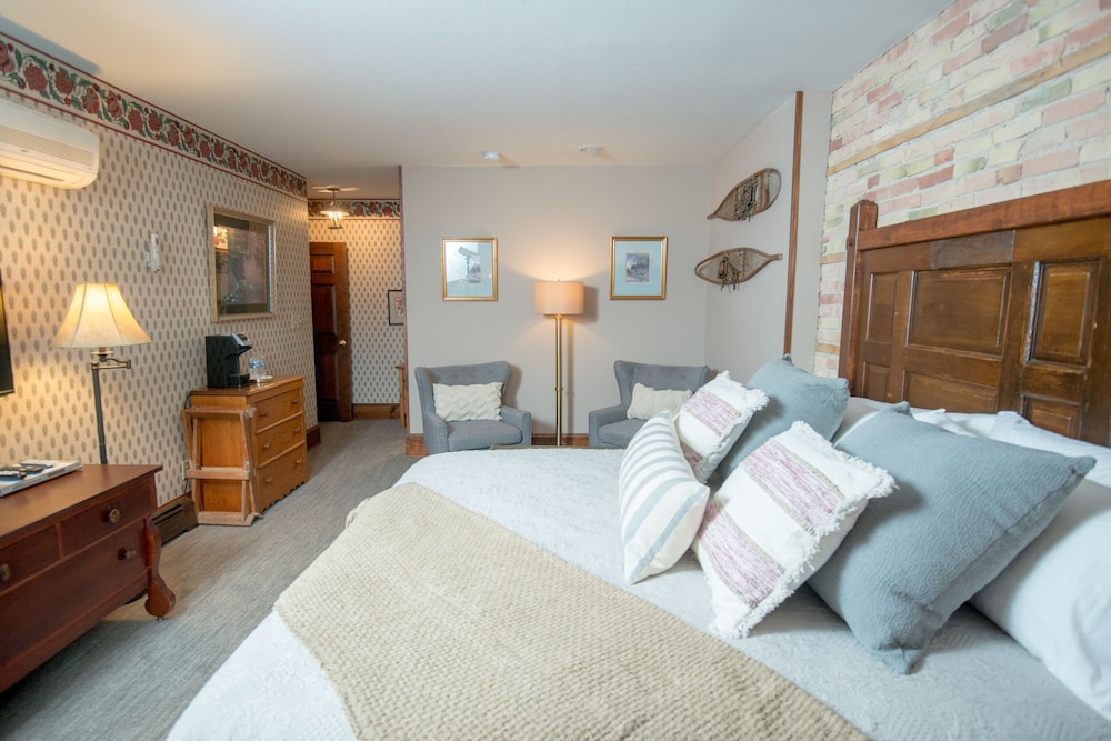 Inn at Cedar Crossing - photo 7