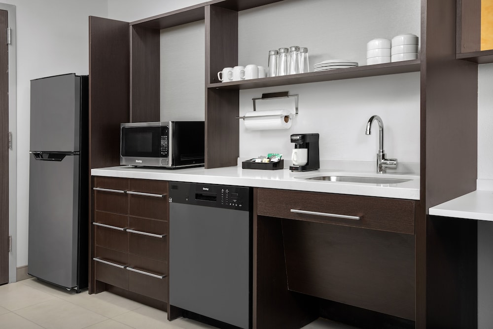 Home2 Suites by Hilton Orlando Southeast Nona - photo 21