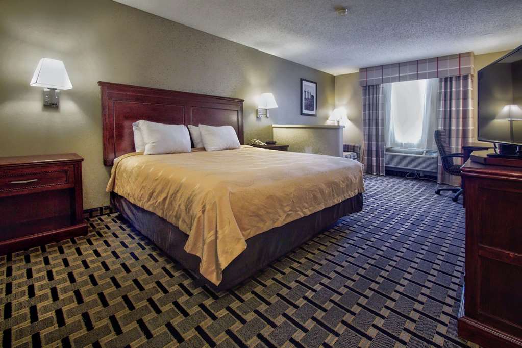 Quality Inn Moore Oklahoma City - photo 28
