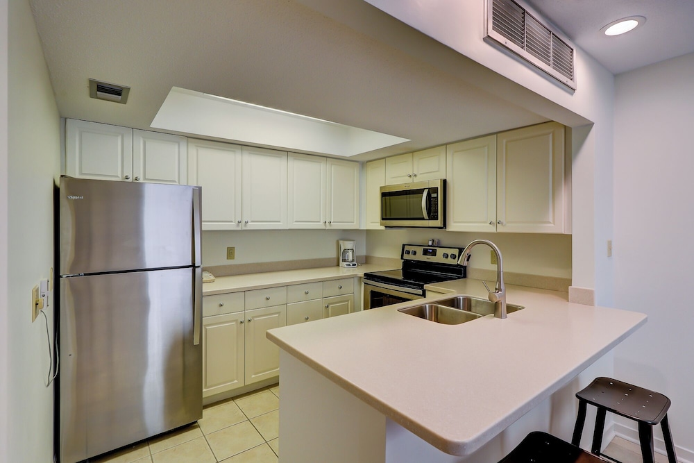 830 Ketch Court at the Sea Pines Resort - photo 5