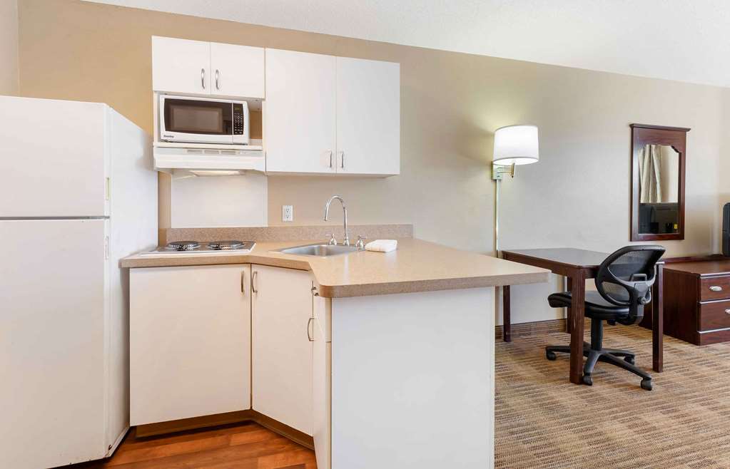 Extended Stay America Select Suites Appleton Fox Cities - photo 21