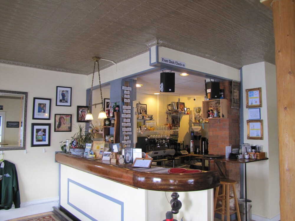 Mountain View Historic Hotel & Cafe - photo 2