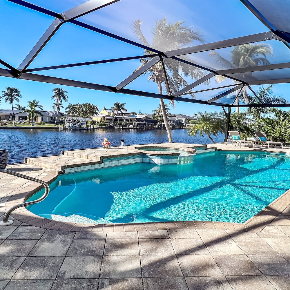 Rosegarden Poolspa And Perfect Water View - photo 19