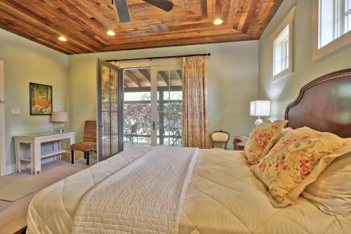 Fall Creek Vineyards Chardonnay Room