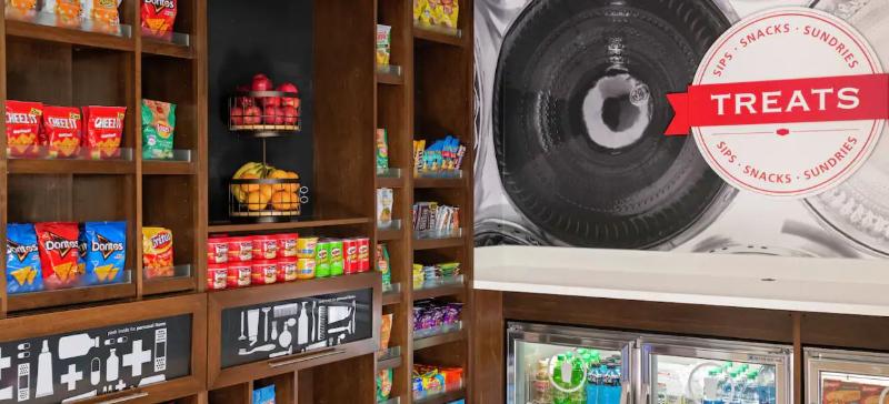 Hampton Inn & Suites Chico - photo 2