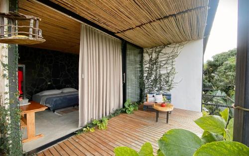 Natura Luxury Hotel in Dagua, Colombia