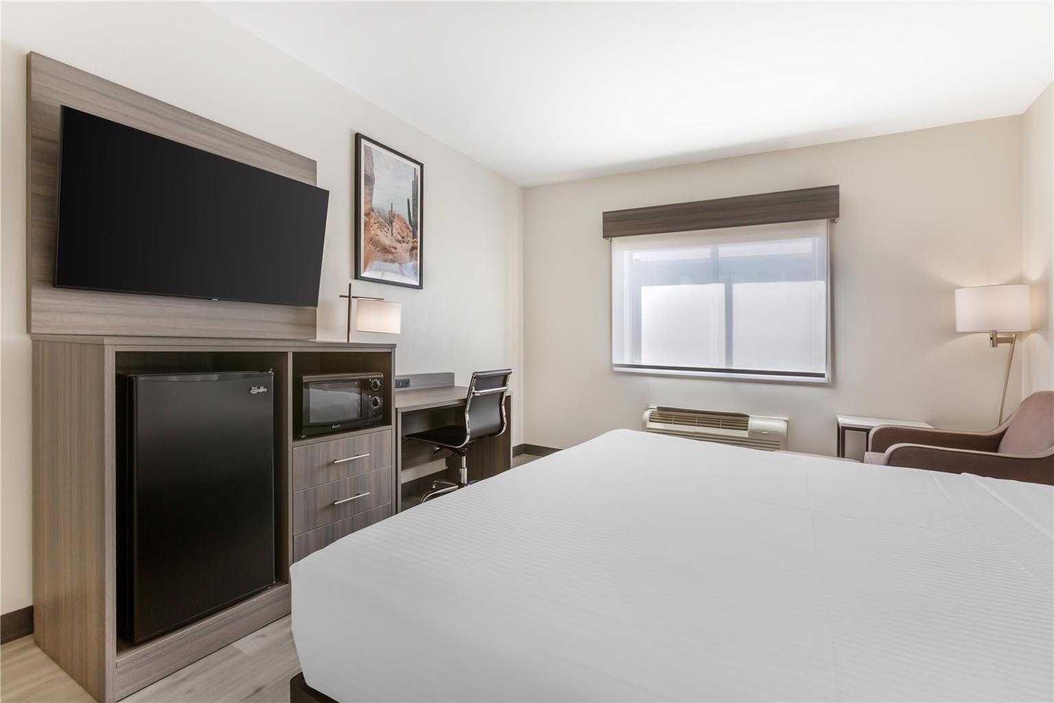 Best Western Gold Poppy Inn - photo 9