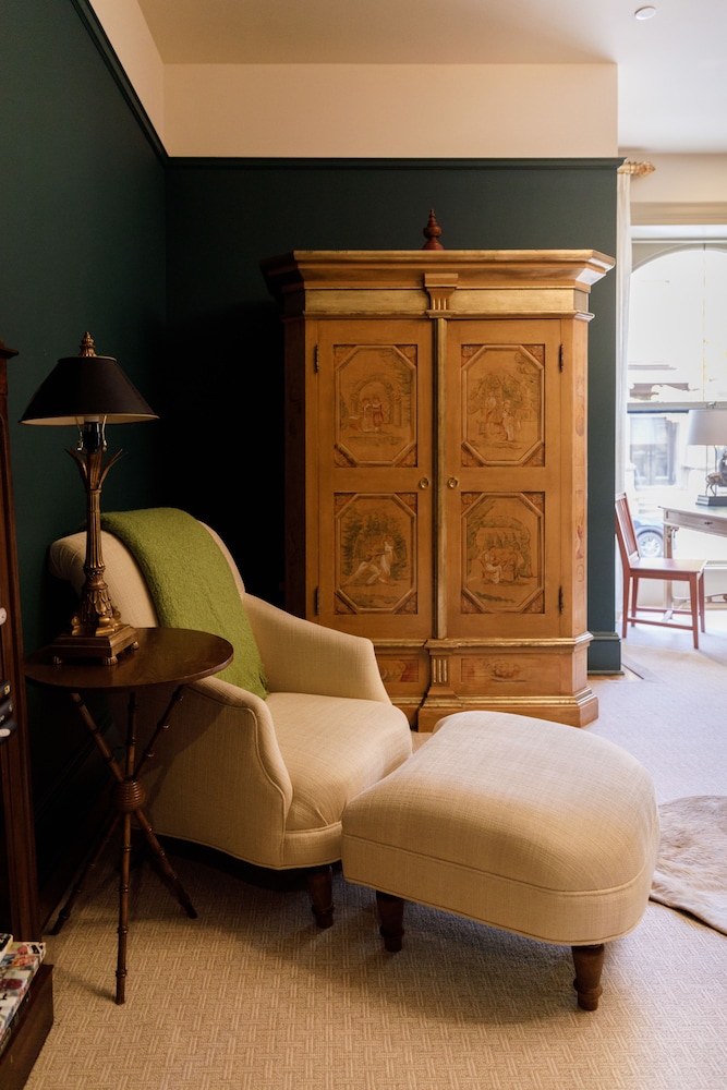 The Ivy Hotel - photo 15