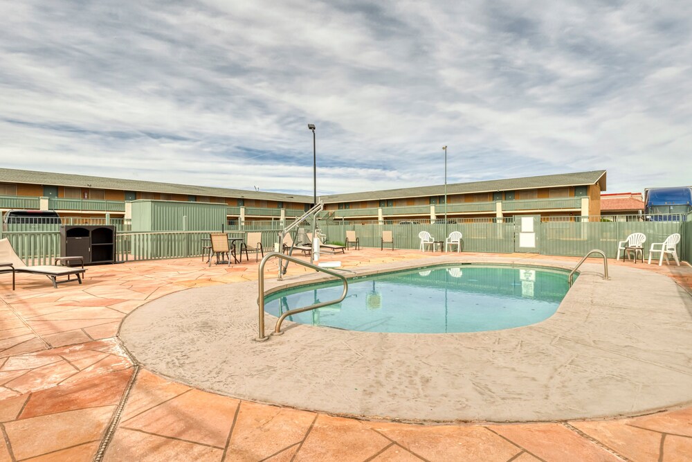 OYO Hotel Eloy Casa Grande near I 10 - photo 29
