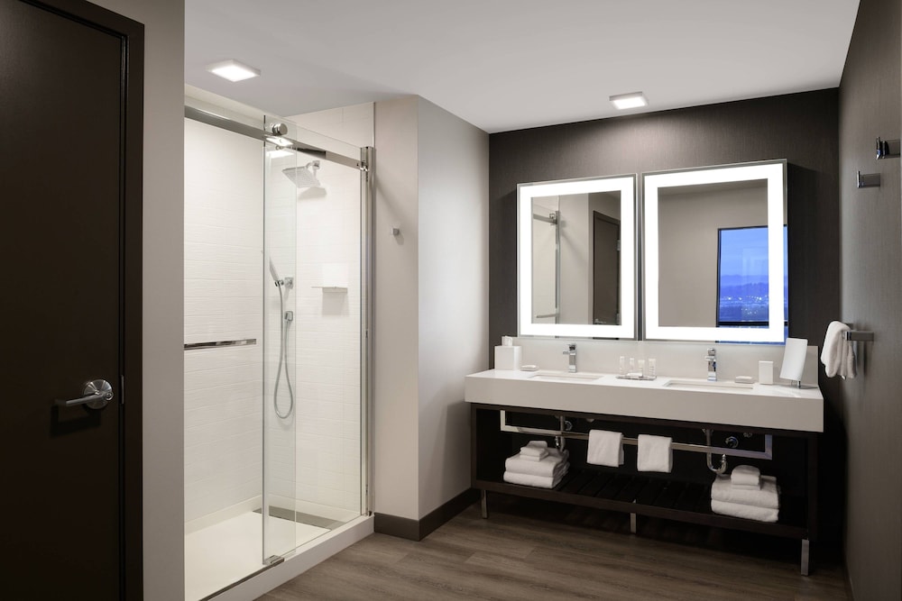 Marriott Tacoma Downtown - photo 37