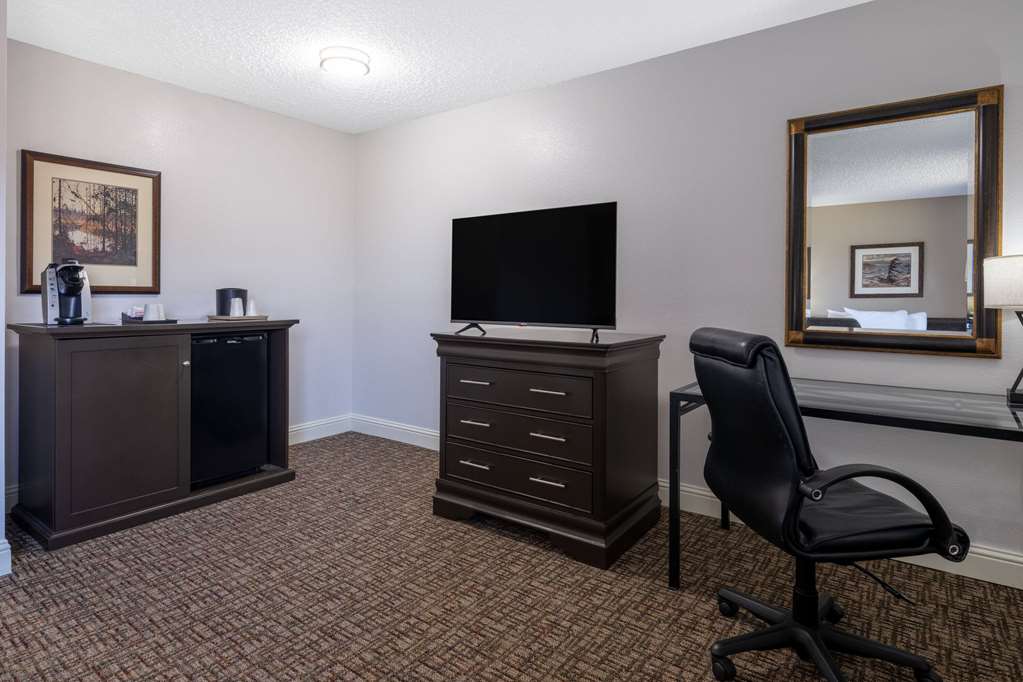 Ramada by Wyndham Juneau - photo 24
