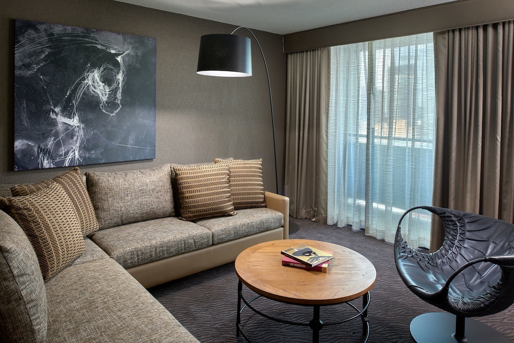 Revere Hotel Boston Common - photo 26