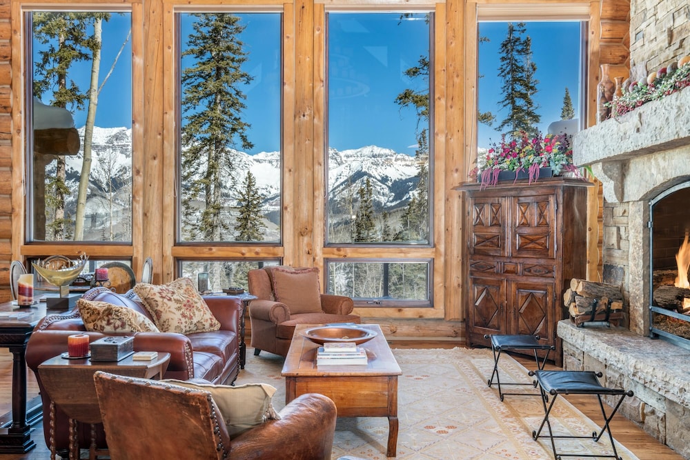 Hilltop Hideaway Expansive Views From This Private Estate Hot Tub Pool Table - photo 29