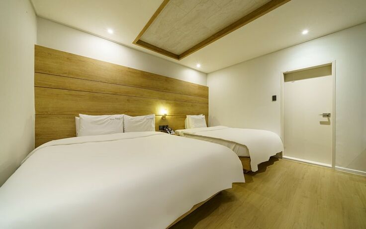 Gimhae Samgye Hotel NEXT in Kimhae, South Korea