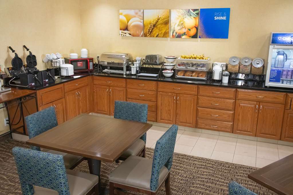Comfort Inn Sioux City South - photo 47