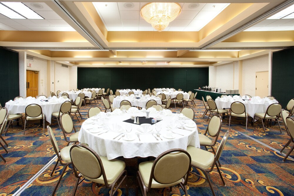 Holiday Inn Great Falls Convention Center by IHG - photo 49
