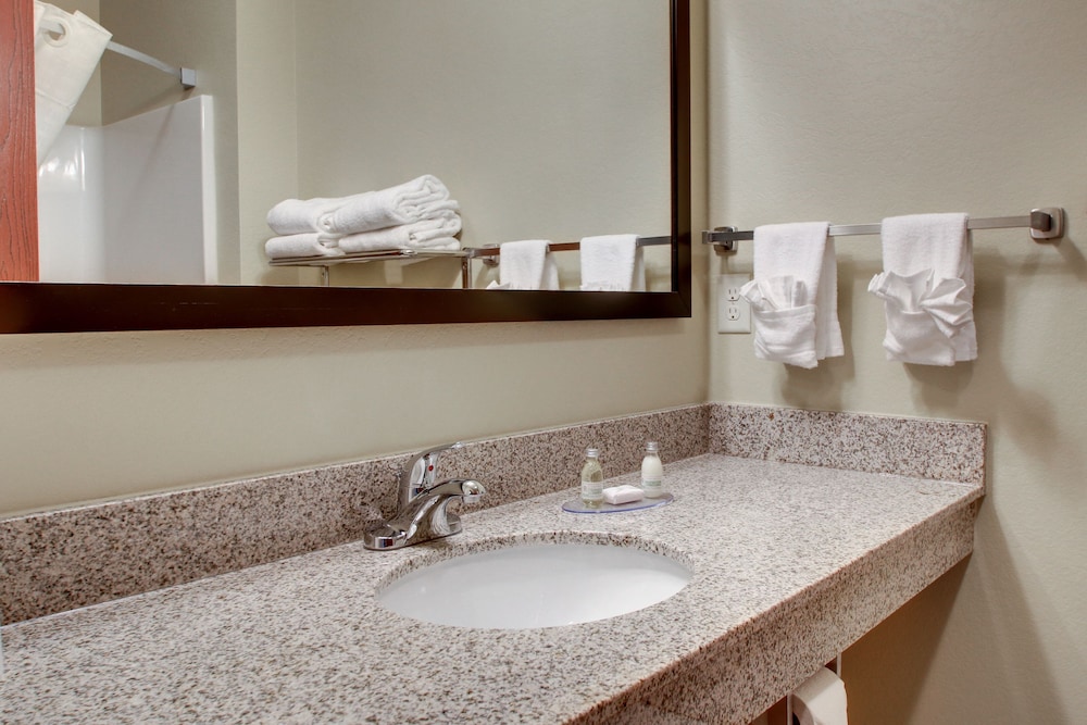 Cobblestone Hotel & Suites Charlestown IN - photo 21