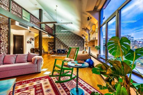 Tfeli Penthouse