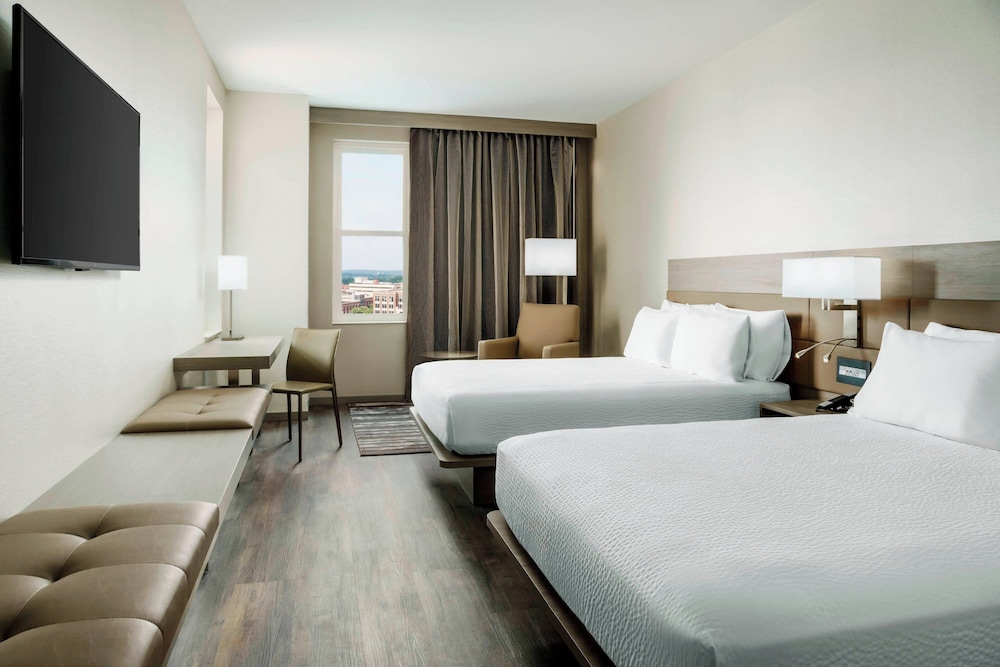 AC Hotel by Marriott Spartanburg - photo 11