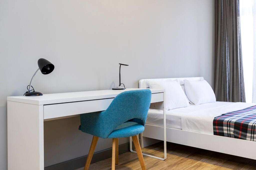 Comfortable 1BR Apartment in Central Vake by Wehost