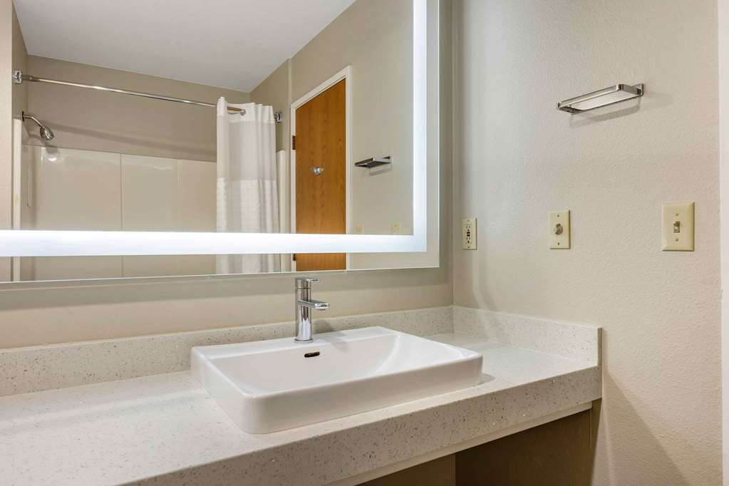 Extended Stay America Premier Suites Portland North - photo 23