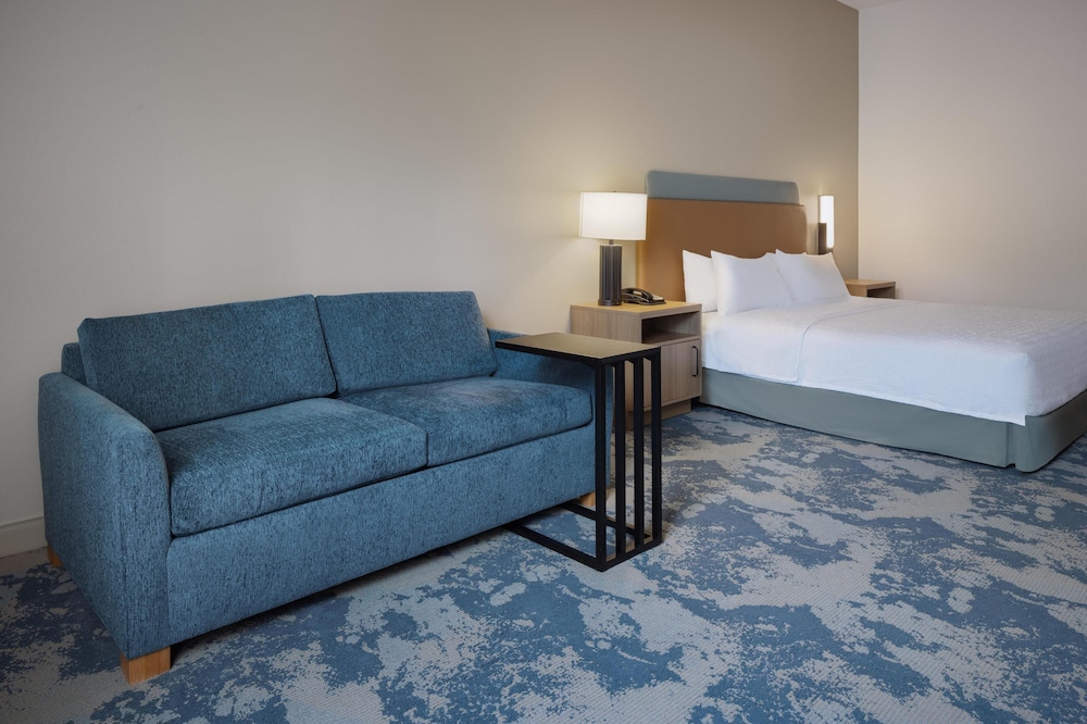 Hampton Inn & Suites Jekyll Island - photo 17