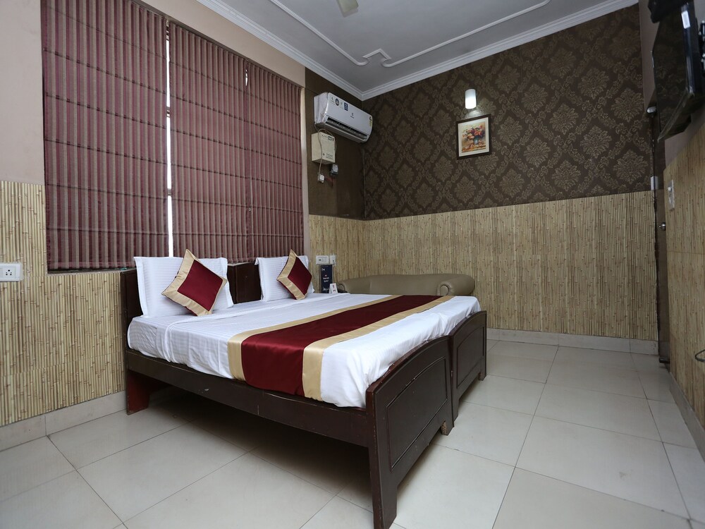 Oyo 10758 Downtown Inn