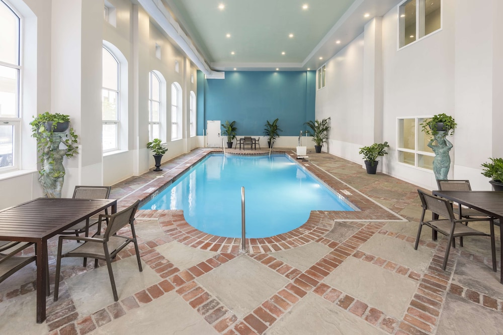 Homewood Suites by Hilton New Orleans - photo 20