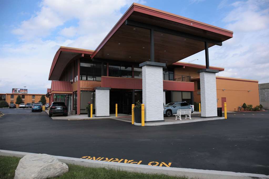 Quality Inn O'Hare Airport - photo 2