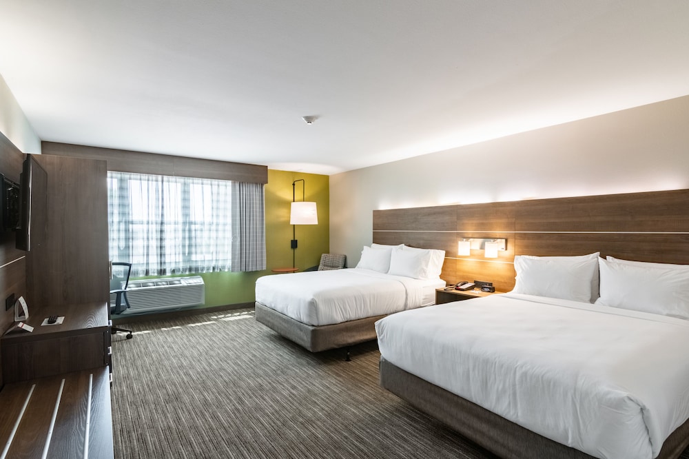 Holiday Inn Express & Suites Camarillo by IHG - photo 15