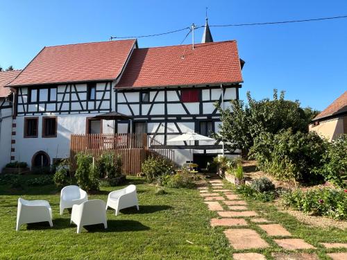 Corps de Ferme Alsacien - carbon neutral hotel in Unknown City